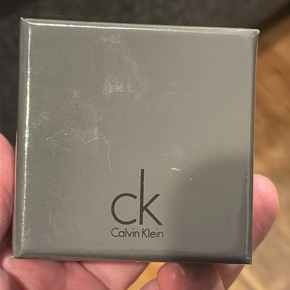 Calvin Klein Coral Stone & Stainless Steel Loop Dome Ring. (Size 9)(NWT) - Picture 16 of 16